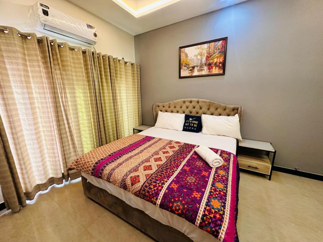 Holidazzle Lodge İslamabad Dış mekan fotoğraf