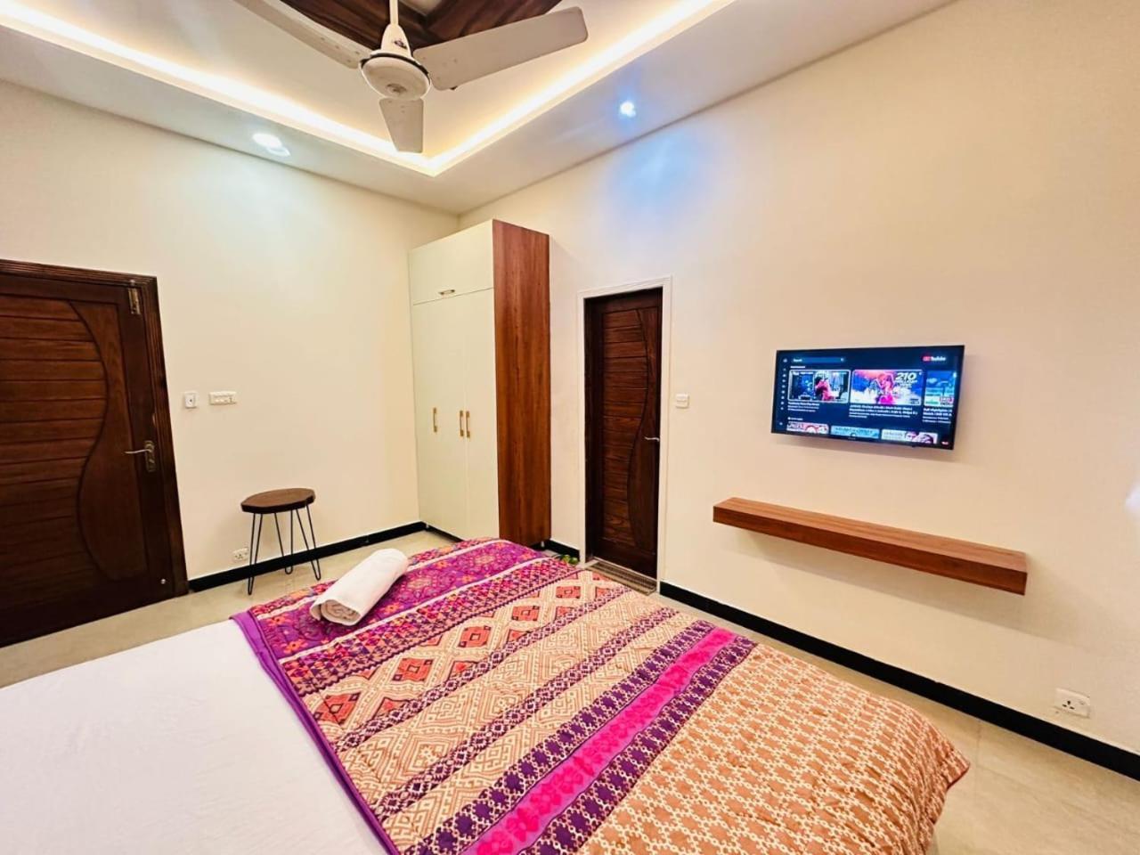 Holidazzle Lodge İslamabad Dış mekan fotoğraf